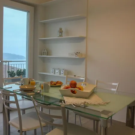 Feriehus Casa Adele Vercana